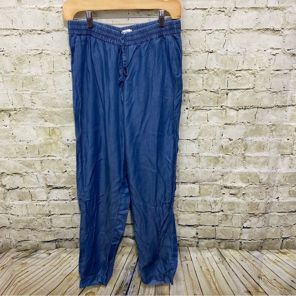 Crown & Ivy Blue Chambray Pull On Lyocell Straight Leg Pants